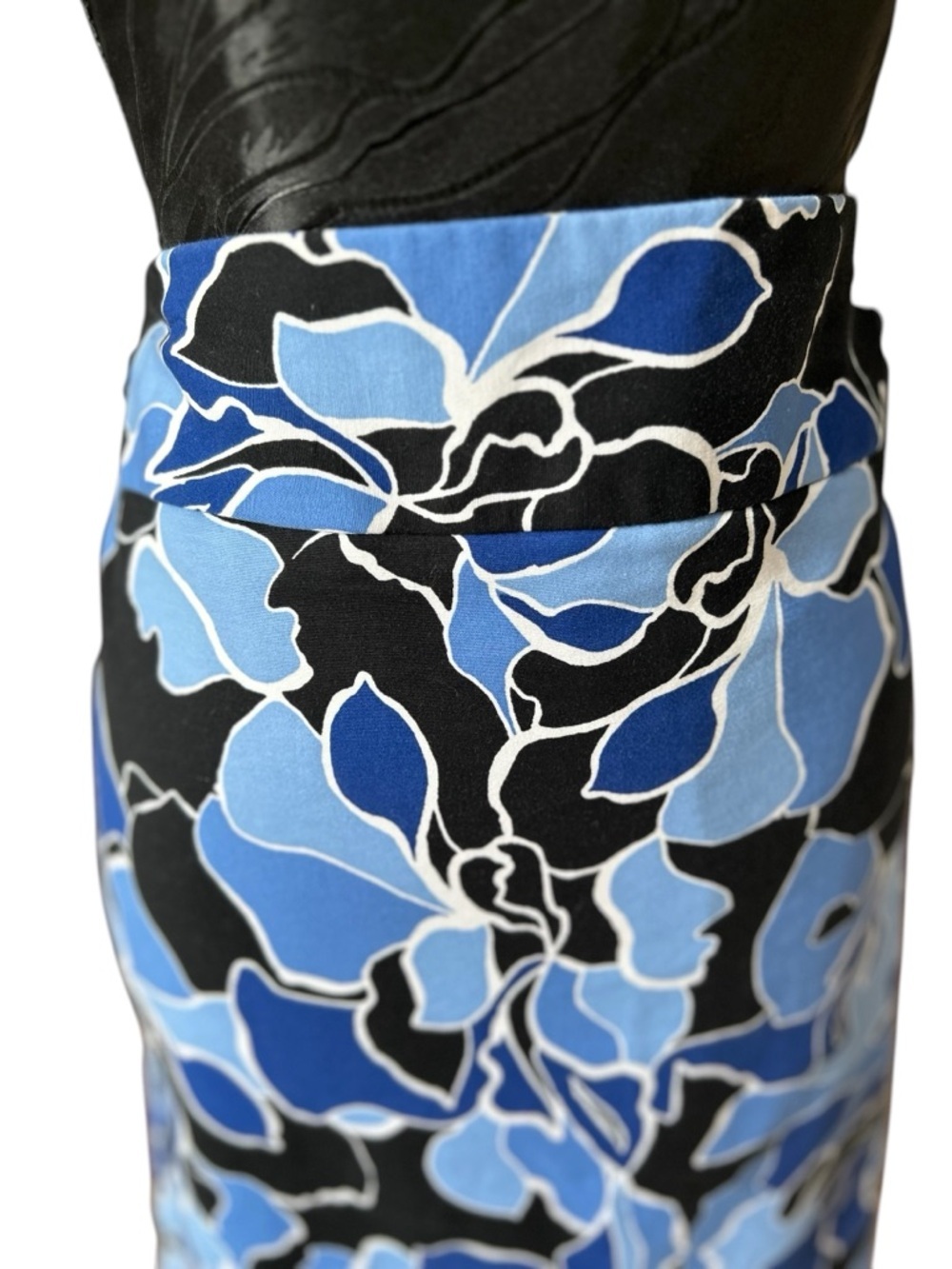 Liz Claiborne Blue Floral Pencil Skirt Size 12 Cotton Stretch Lined - Picture 4 of 7